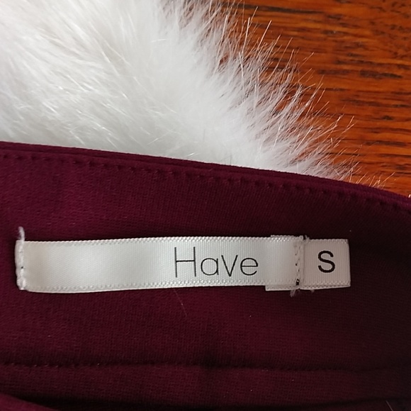 Have knit skinnies. Size S - Picture 5 of 6